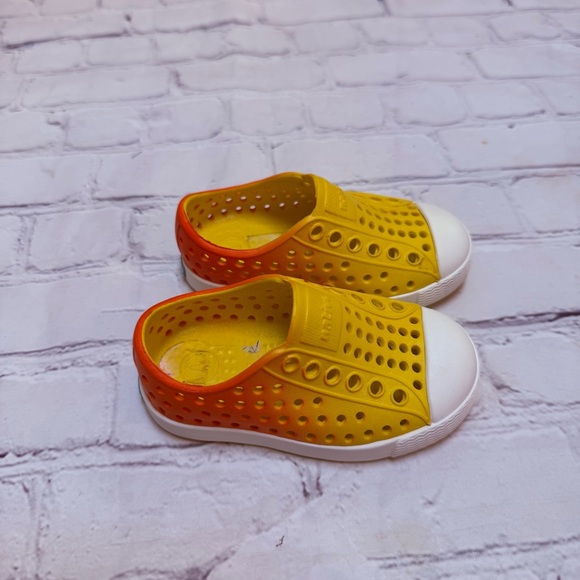 Natives - Picture 1 of 7